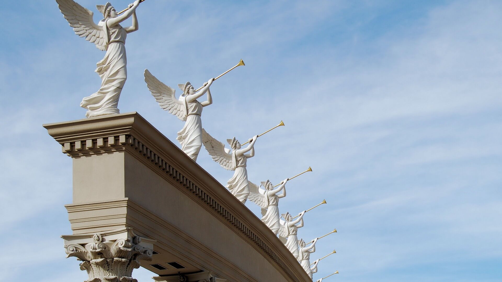 Solii Îngereşti despre Ultimele Zile ale Pământului